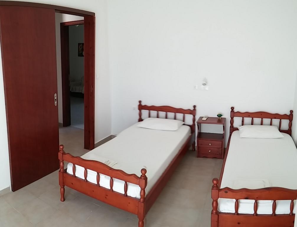 Dora Apartments Tragaki Exterior foto